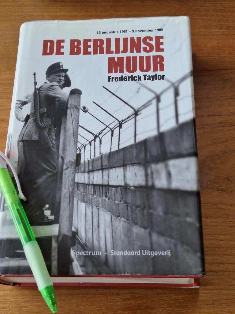 De Berlijnse muur, Ophalen of Verzenden, Tweede Wereldoorlog, Gelezen, Overige onderwerpen