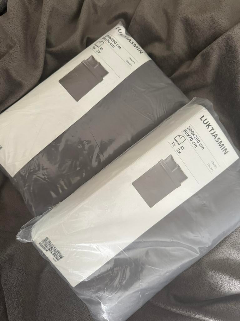 Nieuw - Ikea Luktjasmin antraciet 200x200 (1 pak over), Dekbedovertrek, Ophalen of Verzenden, Grijs, Nieuw