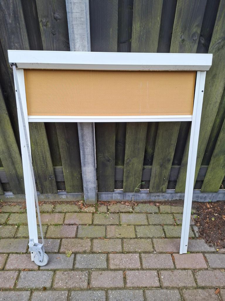 Twee screens, Ophalen, Gebruikt, Knikarmscherm