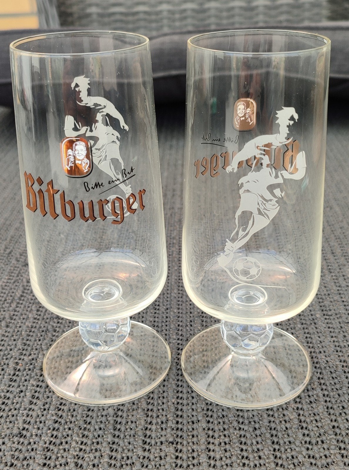 2 Bitburger voetbal bierglazen, Verzamelen, Ophalen of Verzenden, Gebruikt