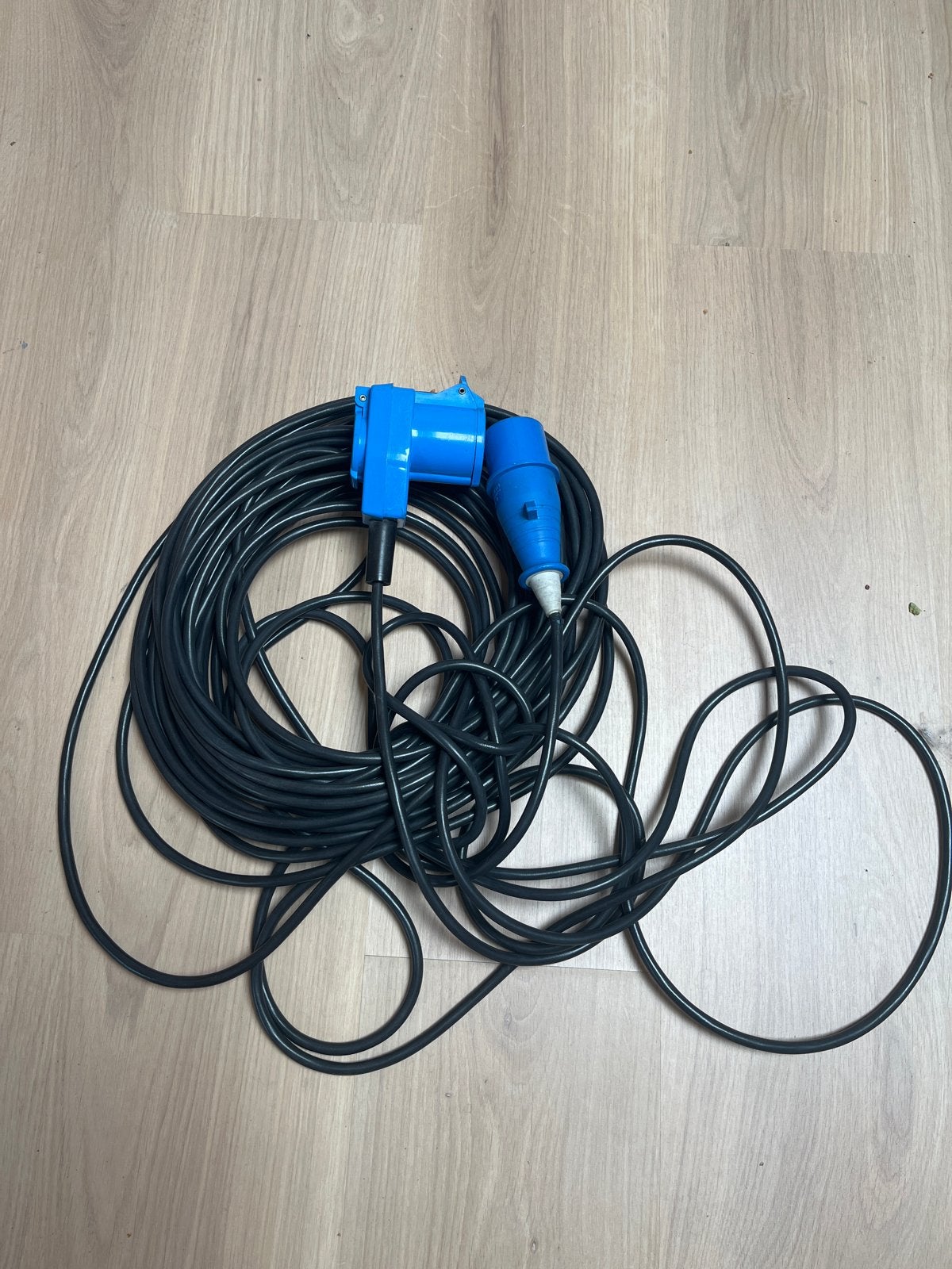 Verlengkabel met CEE stekkers, Ophalen of Verzenden, Gebruikt, Kabel of Snoer