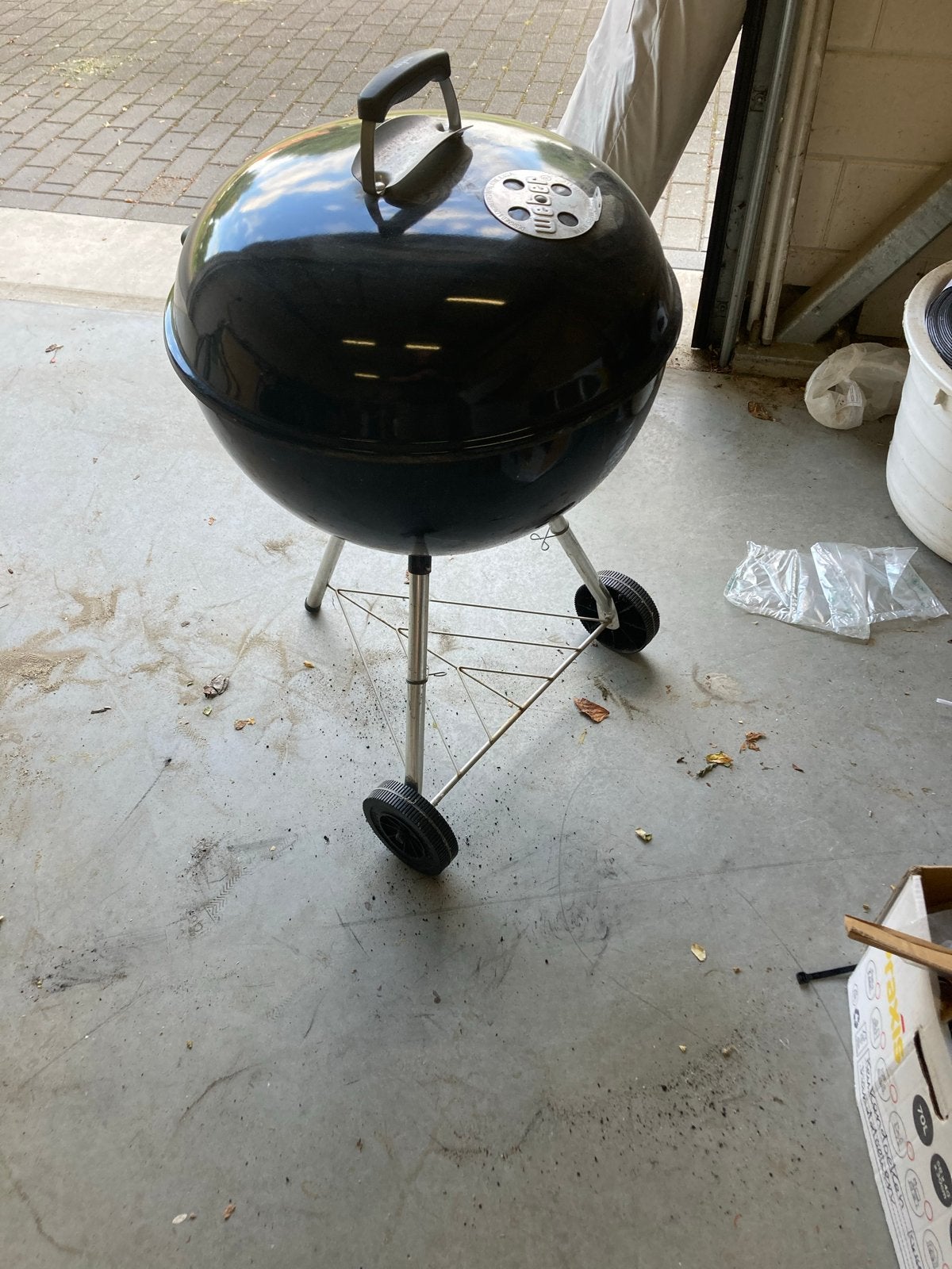 Weber BBQ te koop - Perfect voor in zomerse avonden!, Ophalen, Gebruikt