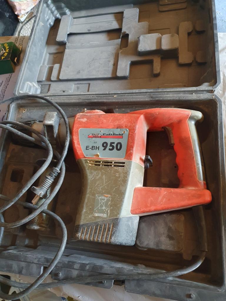 Te koop: Boormachine E-BH 950 - Goede staat, Ophalen of Verzenden, Gebruikt, 600 watt of meer, Boormachine