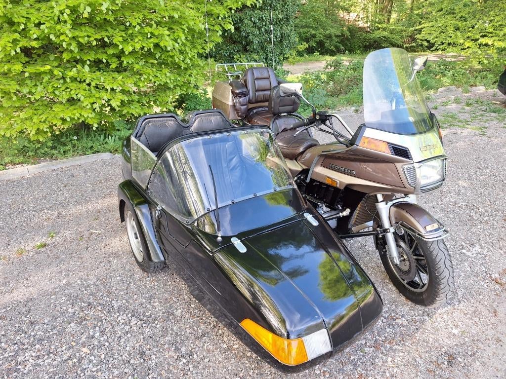 Honda Goldwing GL1200 met ZIJSPAN, Motoren, 4 cilinders, Motorrijbewijs A, Gebruikt, Meer dan 35 kW