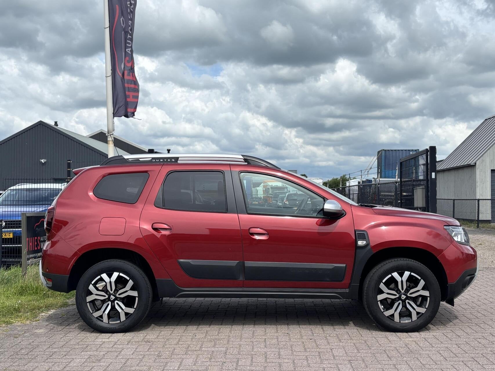 Dacia Duster 1.0 TCe Bi-Fuel LPG Prestige cruise camera keyl, Auto's, Dacia, Voorwielaandrijving, Gebruikt, Euro 6, Automatische klimaatregeling