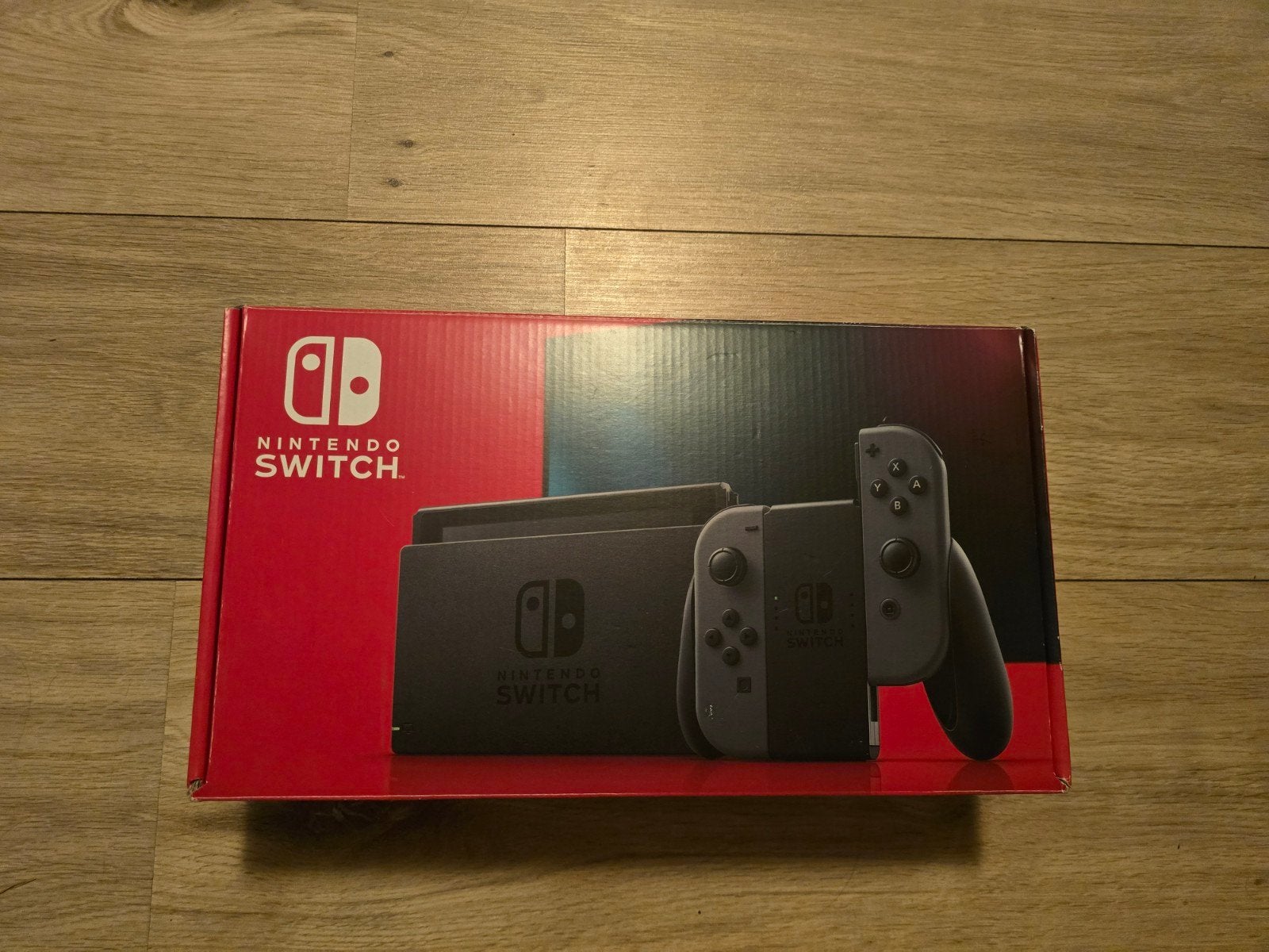 Nintendo Switch V2 - Zo goed als nieuw, Ophalen of Verzenden, Zo goed als nieuw, Zonder controller, Switch 2019 Upgrade