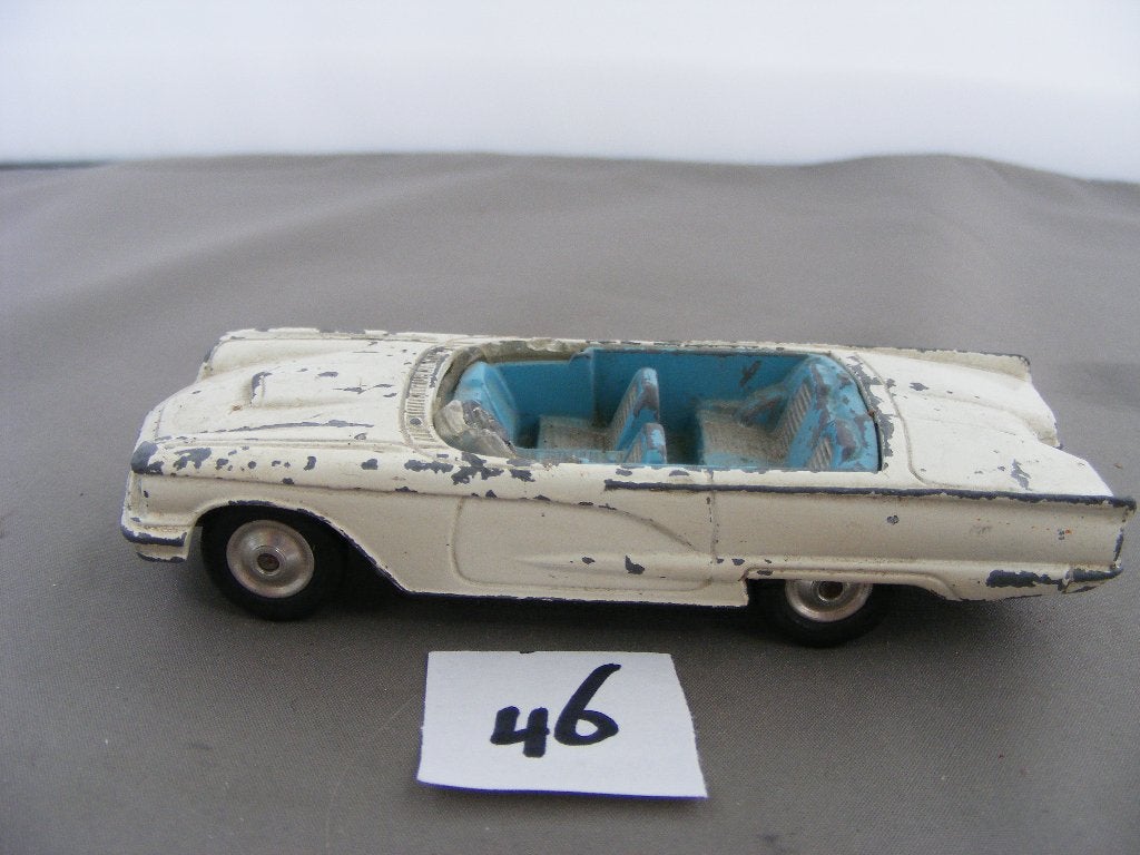 Ford thunderbird 1959, corgi toys 215s 1/43 (46) incompleet, Ophalen of Verzenden, Gebruikt, Auto, Corgi