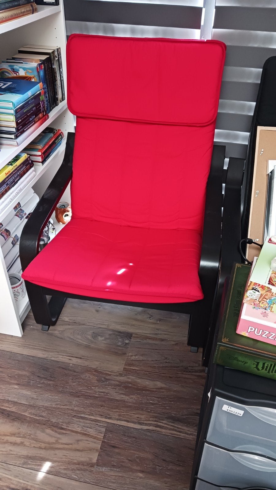 rode stoel ikea, Ophalen, Hout, Zo goed als nieuw, Eén