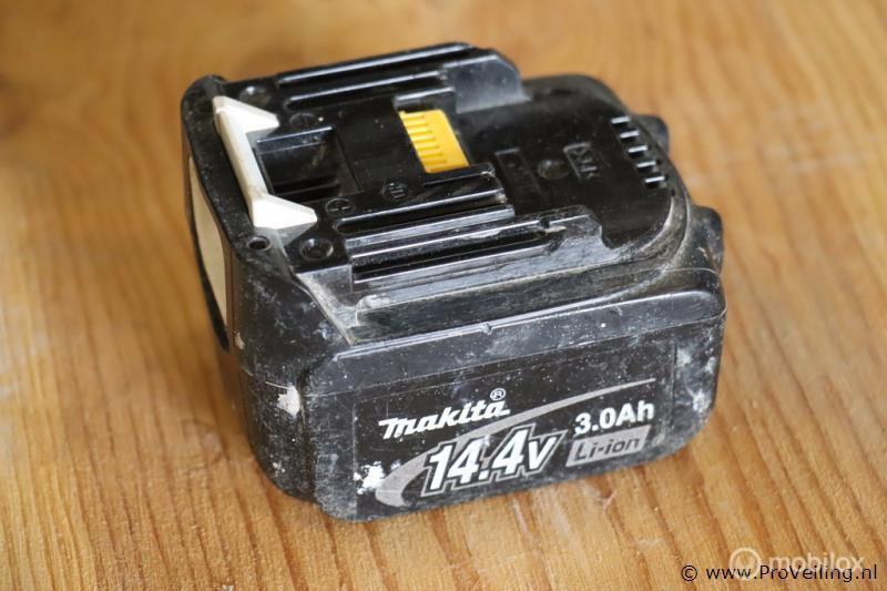 Online Veiling: MAKITA Lithium-Ion Accu 3.0Ah, 14.4V, Gebruikt