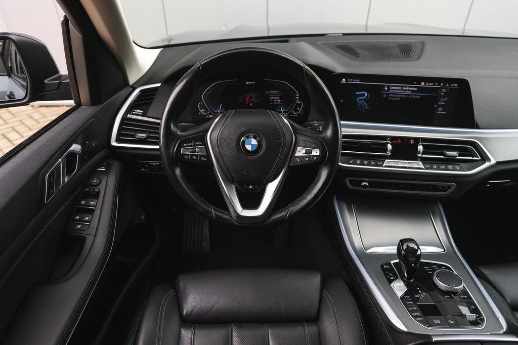 BMW X5 xDrive45e High Executive Automaat / Achteruitrijcamer, Auto's, BMW, Gebruikt, 394 pk, Met garantie (alle), 97 km