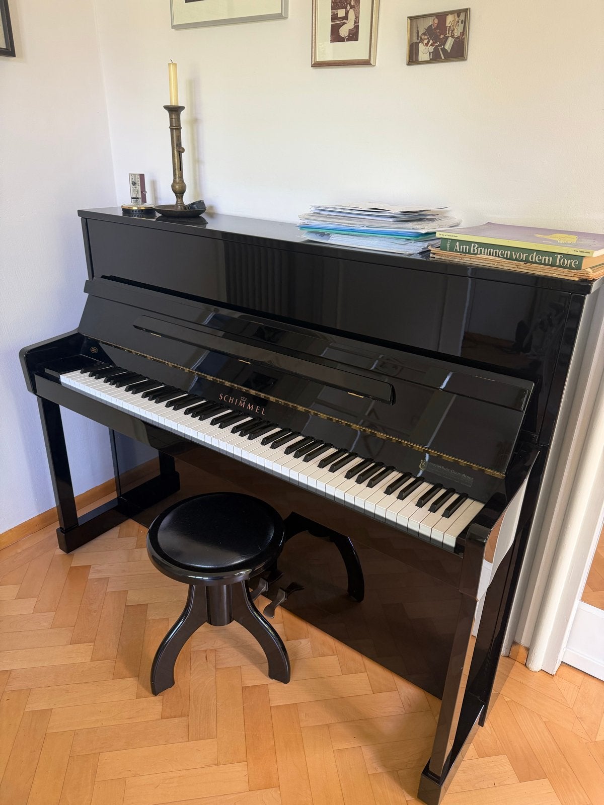 Schimmel buffetpiano - Hoogglans Zwart - Perfecte Staat, Ophalen, Gebruikt, Zwart, Piano