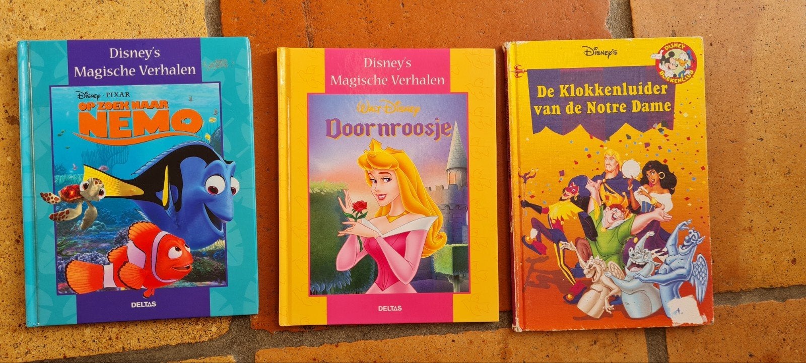 Disney Magische Verhalen: Nemo, Doornroosje, Klokkenluider, Ophalen of Verzenden, Gelezen, Disney, Sprookjes