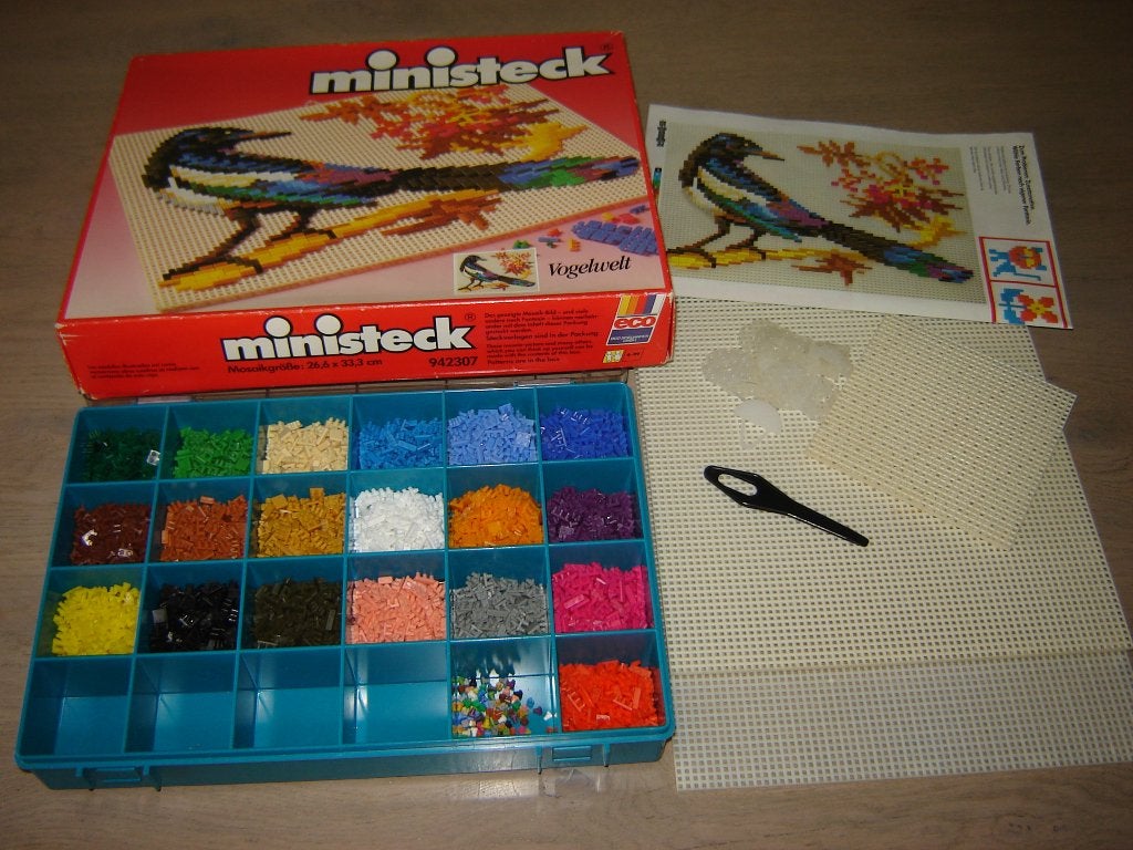 MINISTECK DOOS MET VEEL ACCESSOIRES !!, Ophalen of Verzenden, Zo goed als nieuw, Box-set
