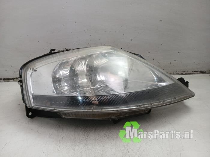Koplamp rechts van een Citroen C3, Gebruikt, -, Ophalen of Verzenden, -