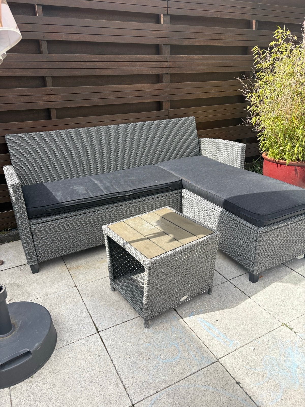 Loungebank 170x140 cm met bijzettafel, Ophalen, Gebruikt, 3 zitplaatsen, Loungeset