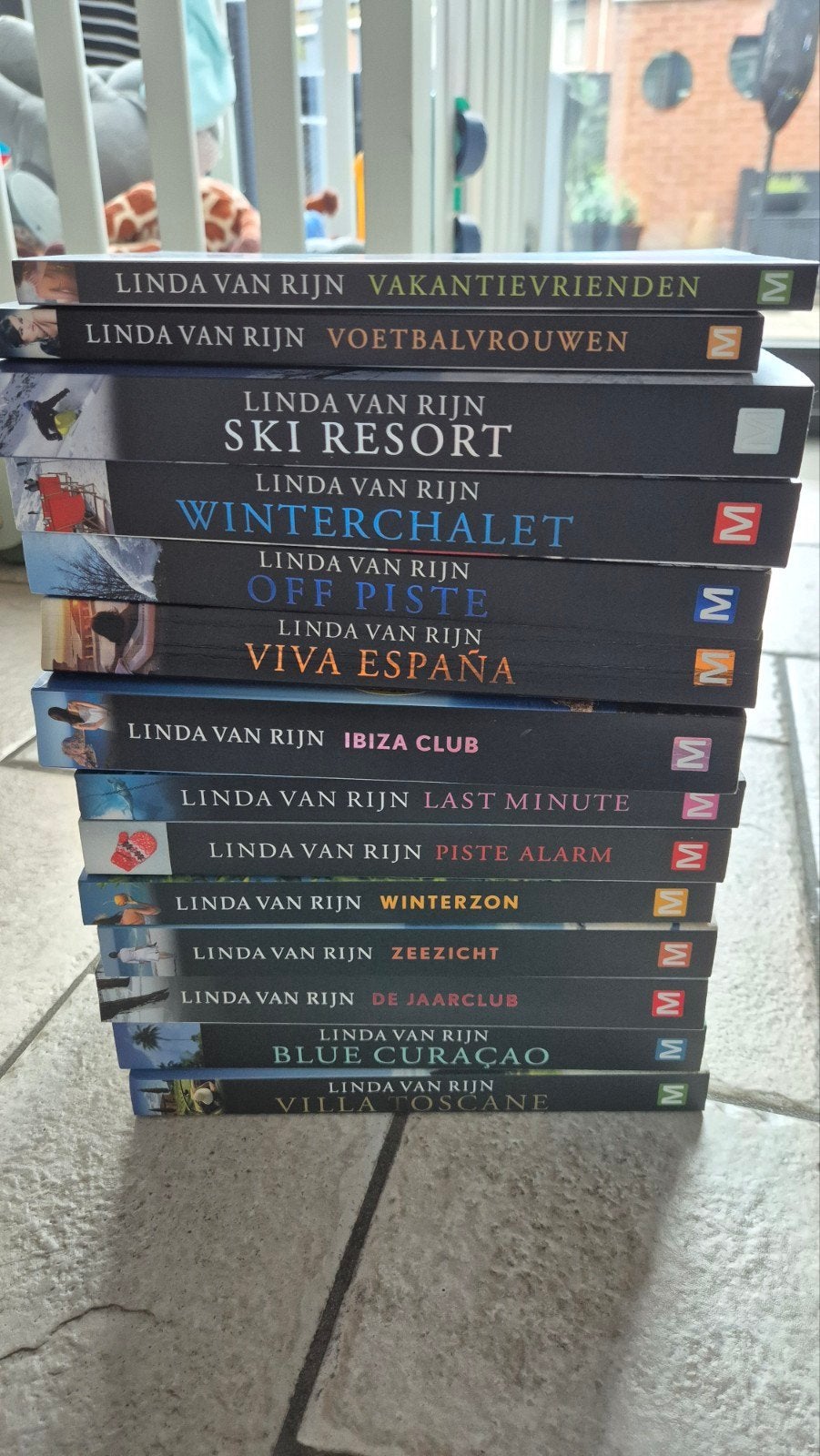 14 boeken van Linda van Rijn - Thrillers, Ophalen of Verzenden, Zo goed als nieuw, Linda van Rijn, Nederland
