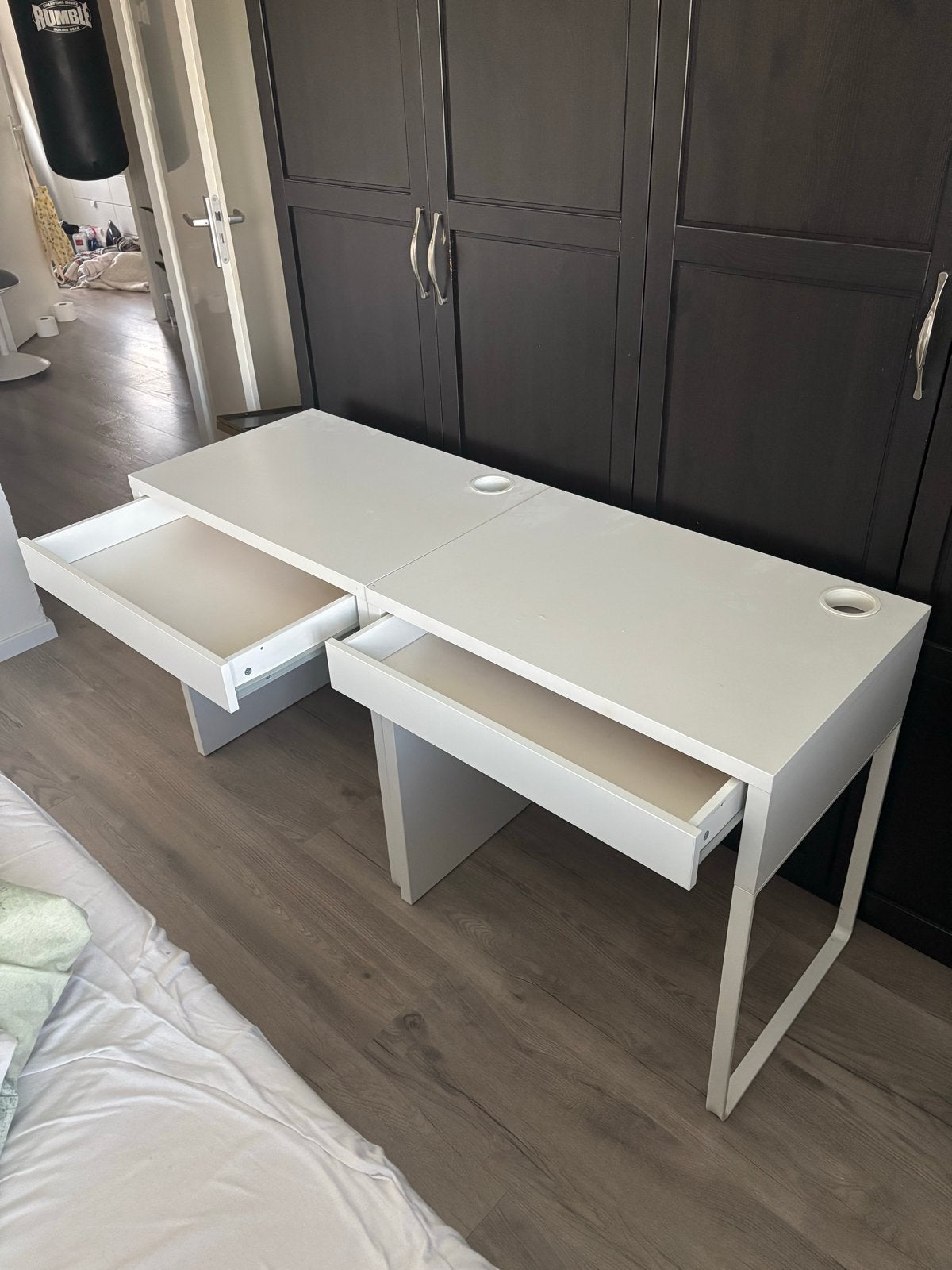 2x ikea buro, Huis en Inrichting, Ophalen, Gebruikt, Met lades, Spaanplaat of MDF