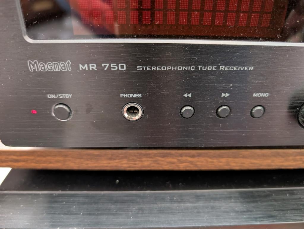 Hybride HiFi Tube Receiver MAGNAT MR 750 - prachtig!, Ophalen, Zo goed als nieuw, 60 tot 120 watt, Overige merken