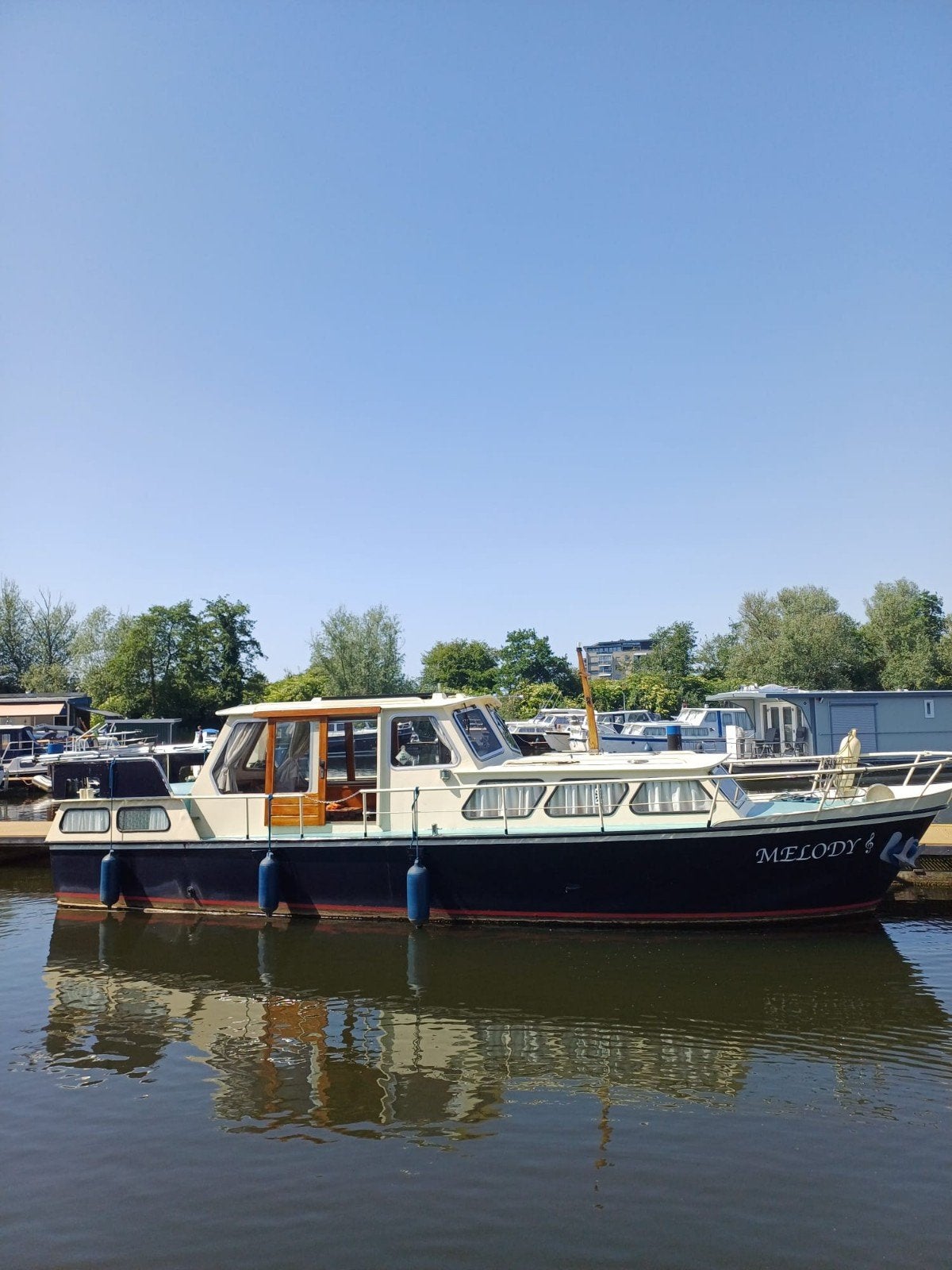 Te koop motor kruiser 10 m, Watersport en Boten, Kruiser, Ophalen of Verzenden, Boegschroef