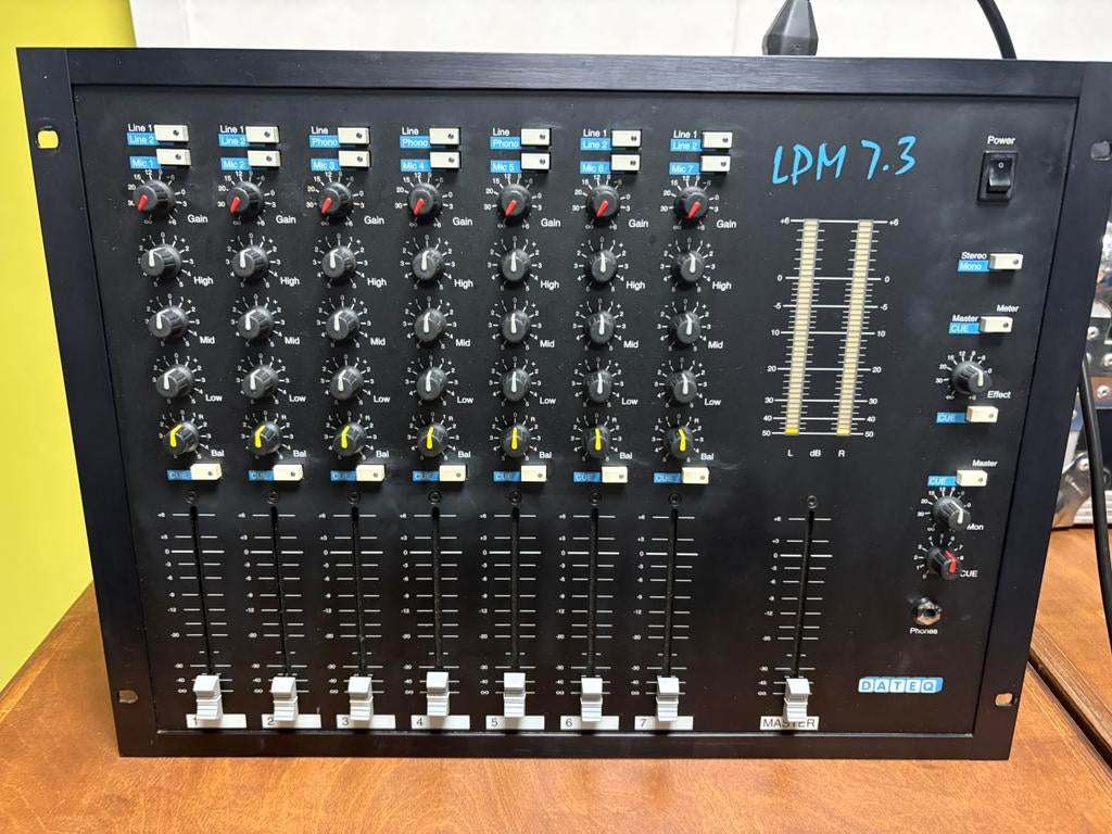 DATEQ LPM 7.3 - spotless, Ophalen, Zo goed als nieuw, 5 tot 10 kanalen, Microfooningang