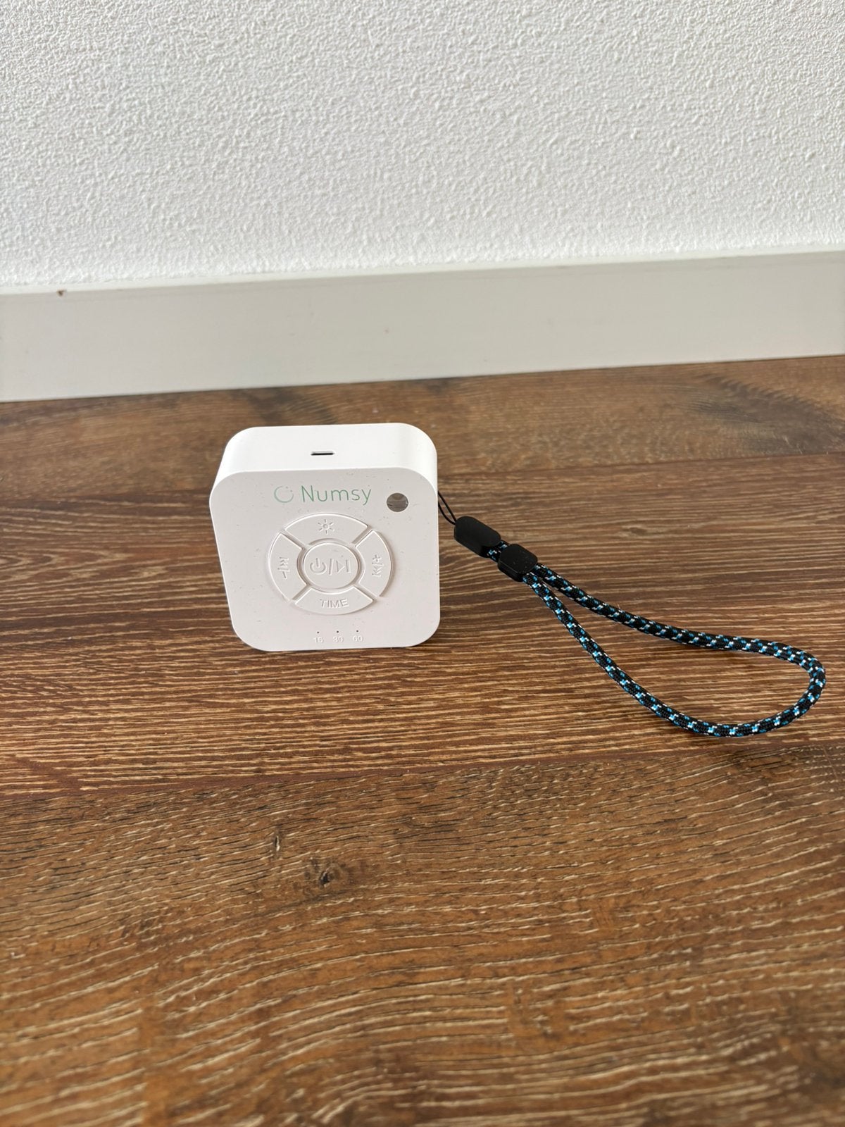 Numsy white noise apparaat, Ophalen, Zo goed als nieuw