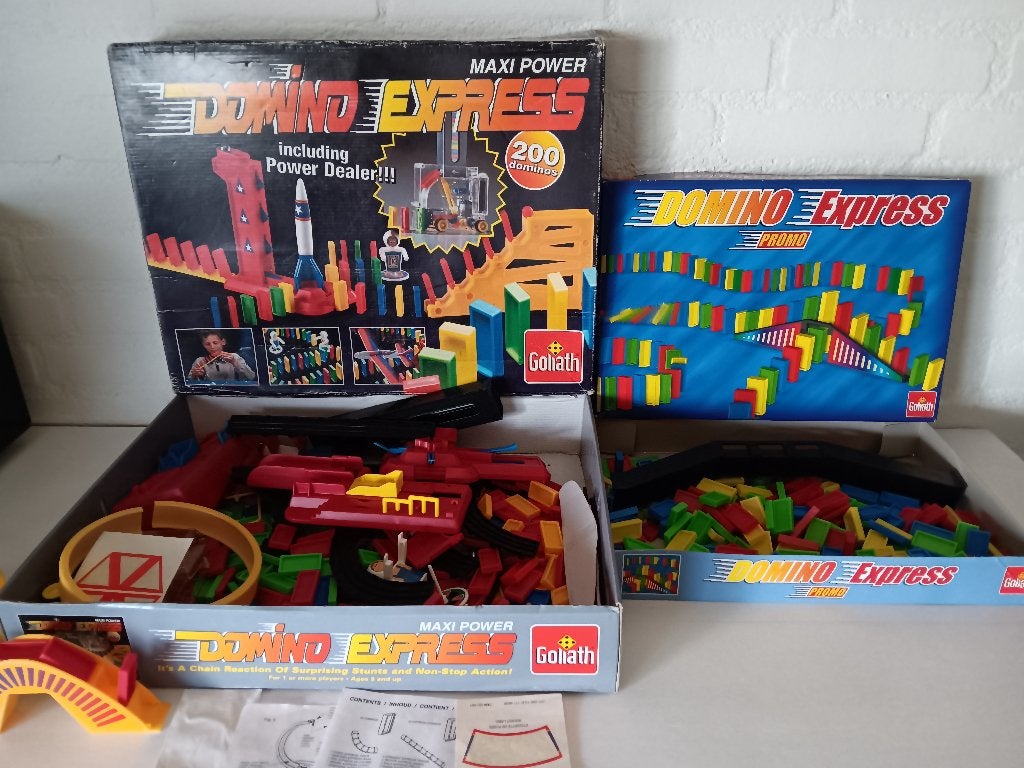 Leuke Vintage Domino Express Bundel ! (Goliath Jaren '90), Kinderen en Baby's, Ophalen of Verzenden, Gebruikt, Overige merken