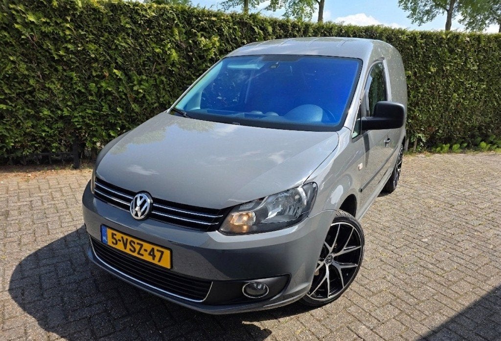 Volkswagen CADDY 1.6 TDI hele nette staat!, Volkswagen, Bedrijf, 2 stoelen, Handgeschakeld