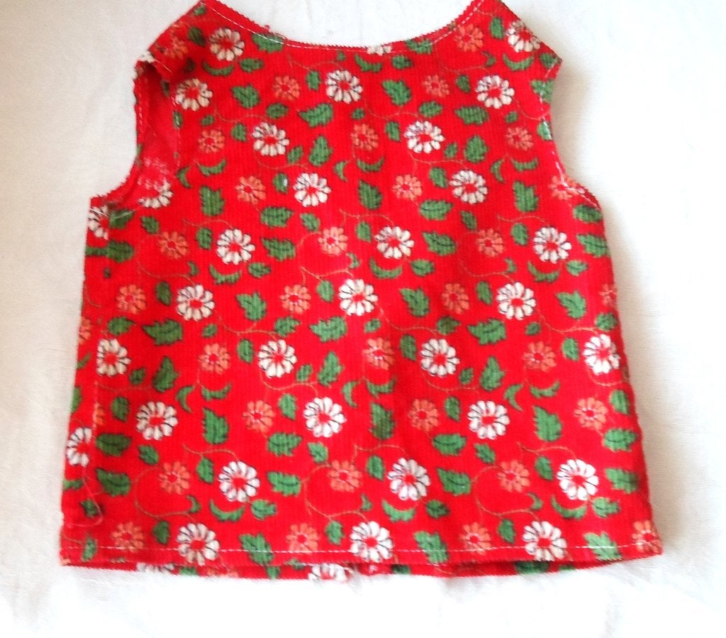 Blouse met drukknoopjes voor pop van 40 cm., Verzamelen, Poppen, Ophalen of Verzenden, Zo goed als nieuw, Kleertjes