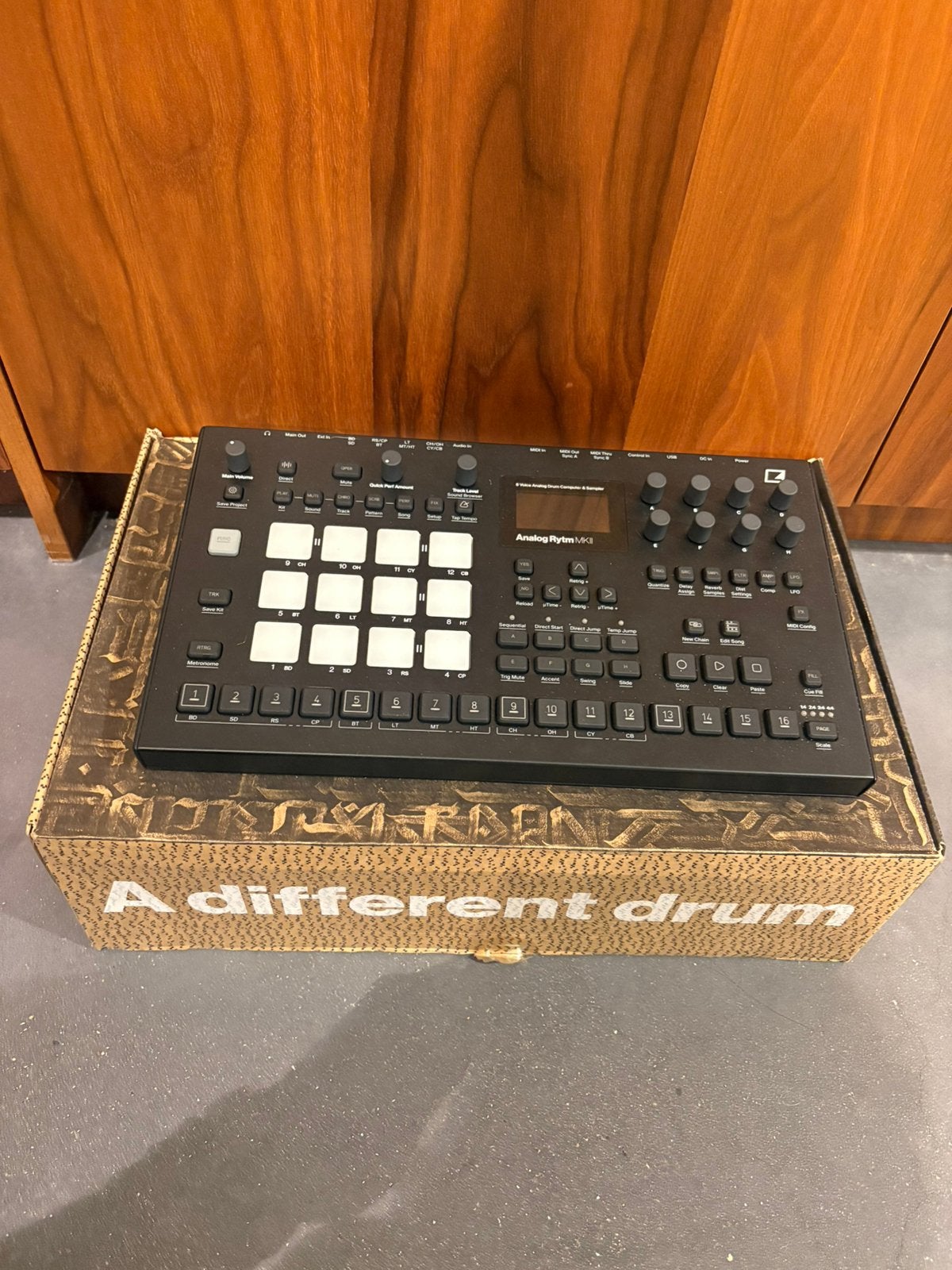 Analog Rytm MK2, Ophalen of Verzenden, Zo goed als nieuw, Overige merken