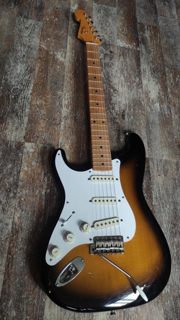 Fender MIJ lefty stratocaster 2-tone burst, Muziek en Instrumenten, Snaarinstrumenten | Overige, Gebruikt, Overige typen, Ophalen
