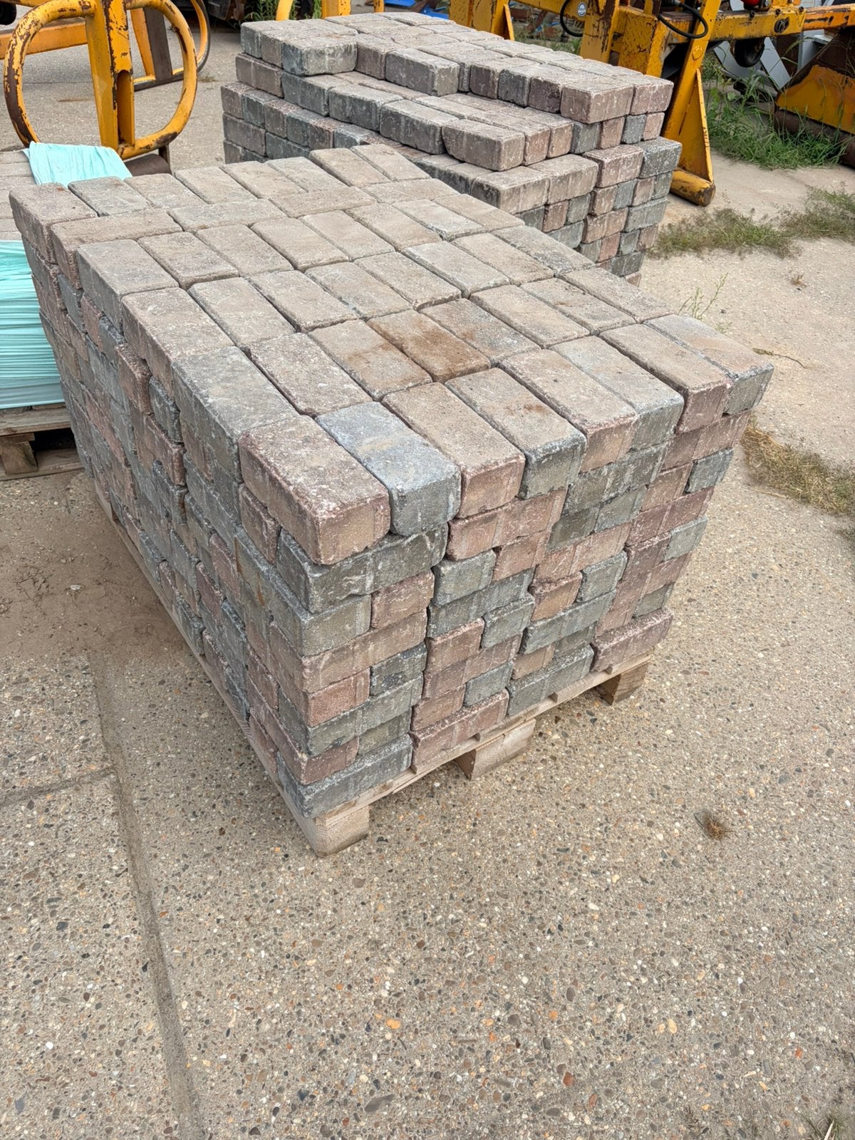 Bkk betonklinker, Ophalen of Verzenden, Zo goed als nieuw, Beton, Klinkers