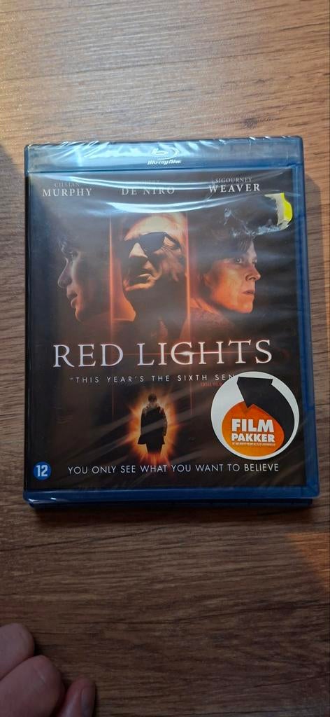 Red Lights Blu-ray - Thriller met De Niro en Weaver, Ophalen of Verzenden, Nieuw in verpakking, Thrillers en Misdaad