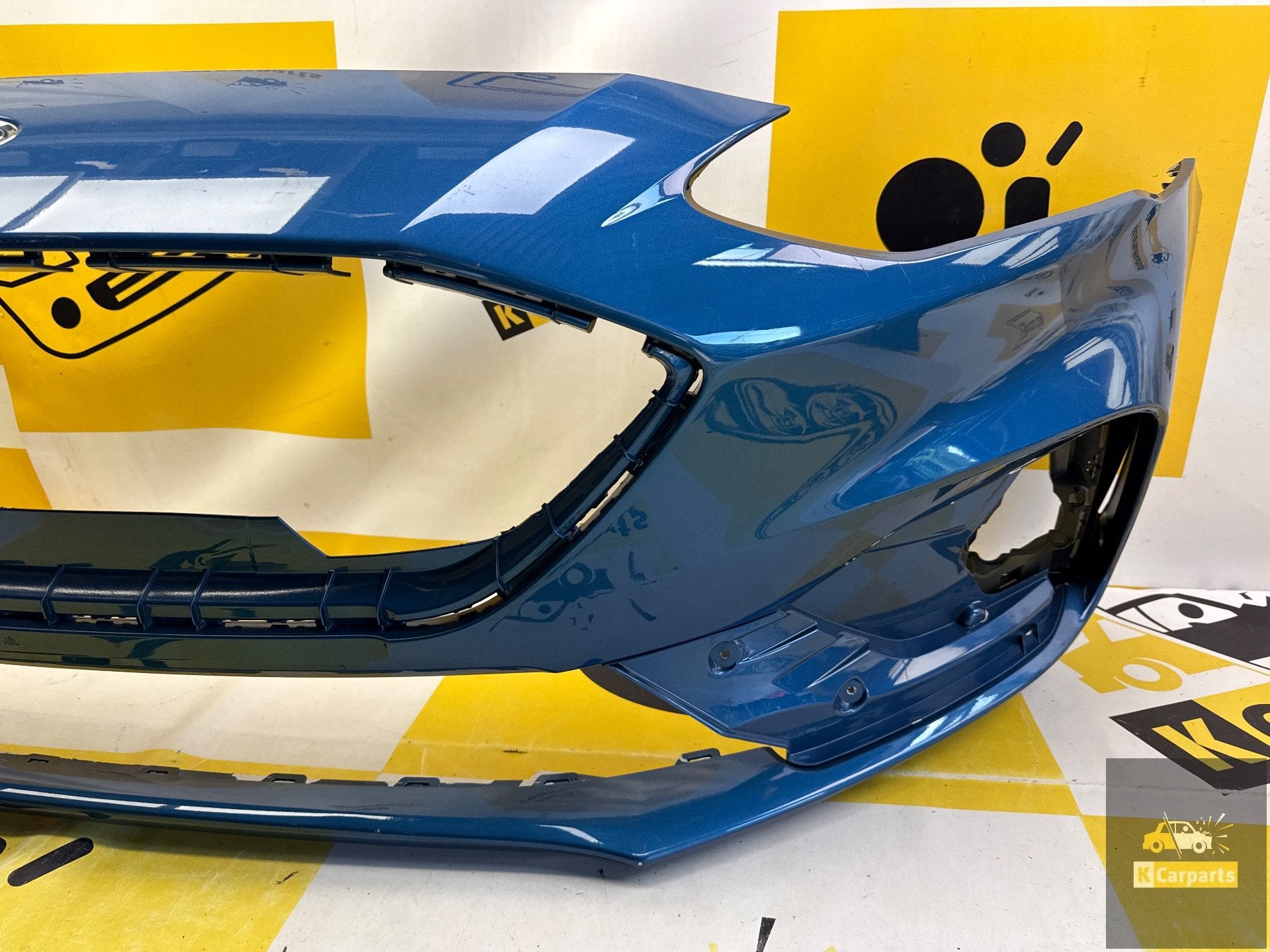 Ford Focus MK4 ST 18- Voorbumper, Gebruikt, Info@ford.com, Ophalen of Verzenden, Ford