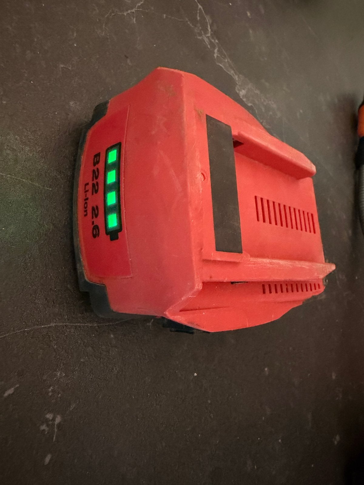 Hilti B22 2.6 Li-Ion Accu - Gebruikt, Ophalen of Verzenden, Gebruikt, Minder dan 400 watt, Overige typen