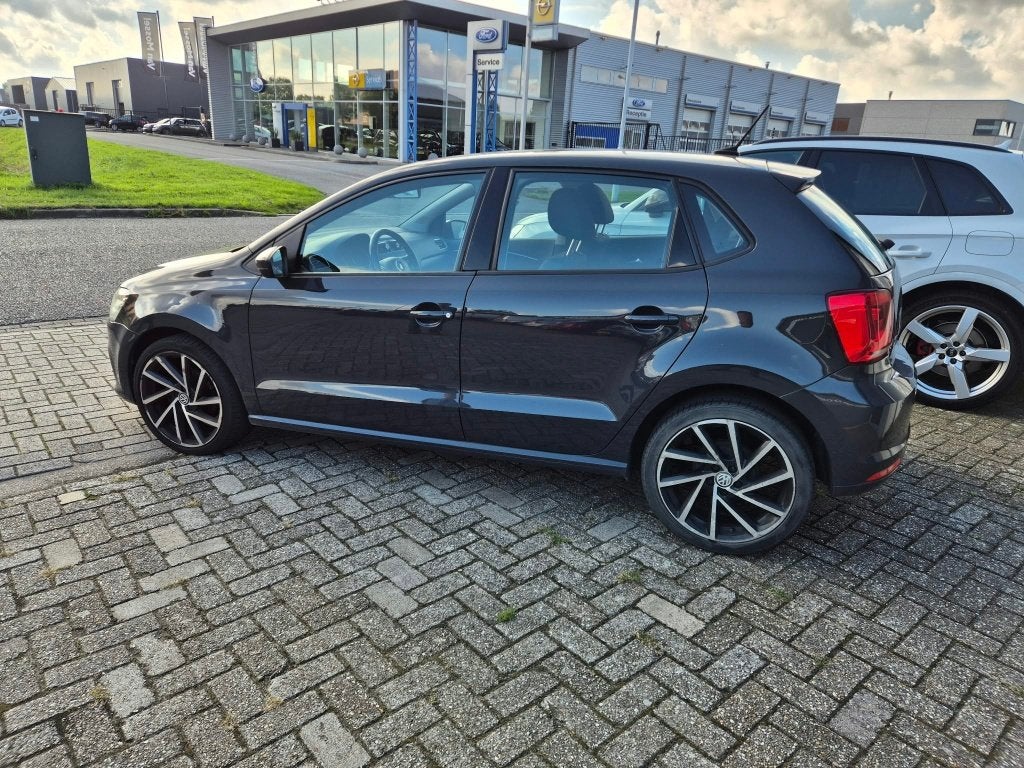 Volkswagen Polo 1.4 TDI 55KW BMT 2017 Grijs, Auto's, Voorwielaandrijving, Stof, 74 pk, 1422 cc