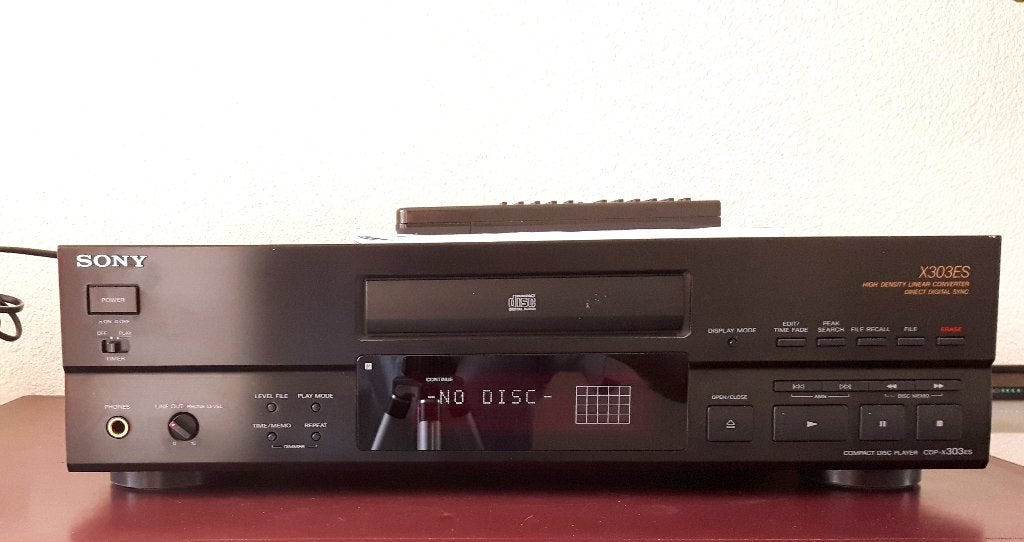 Sony x303ES, Audio, Tv en Foto, Cd-spelers, Ophalen of Verzenden, Zo goed als nieuw, Sony