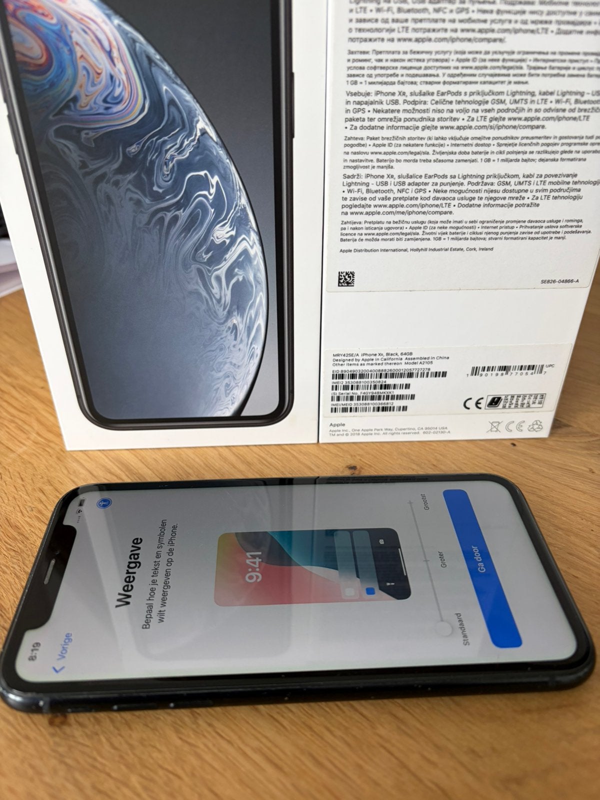 iPhone xr met draadloze lader 75 euro / apple, Telecommunicatie, Mobiele telefoons | Apple iPhone, Ophalen, Gebruikt, Zwart, IPhone XR