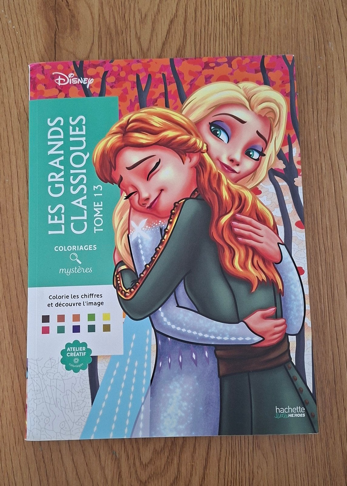 *nieuw* Disney Kleurboek 'Les Grands Classiques' Tome 13, Hobby en Vrije tijd, Tekenen, Ophalen of Verzenden, Nieuw