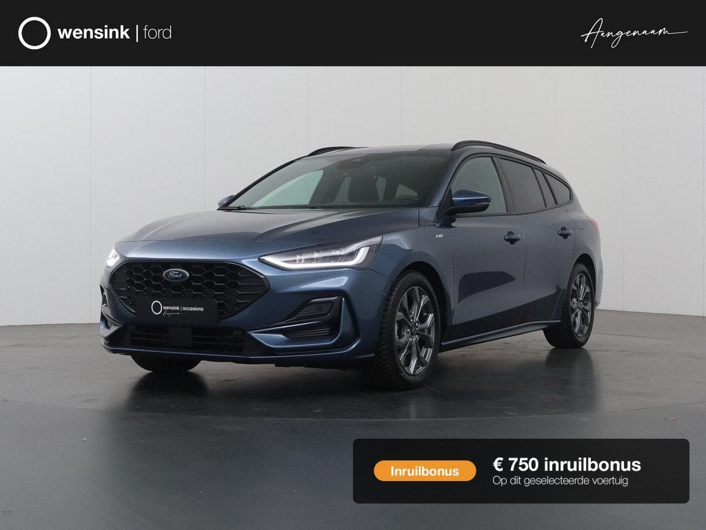 Ford Focus Wagon 1.0 EcoBoost Hybrid ST Line X | Afneembare, Auto's, Gebruikt, Blauw, Handgeschakeld, 19 km/l