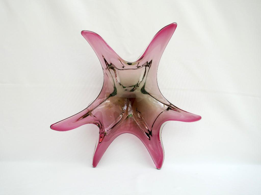 Murano - flamboyante schaal - Italy jaren 60, Huis en Inrichting, Woonaccessoires | Schalen en Manden, Schaal, Ophalen of Verzenden