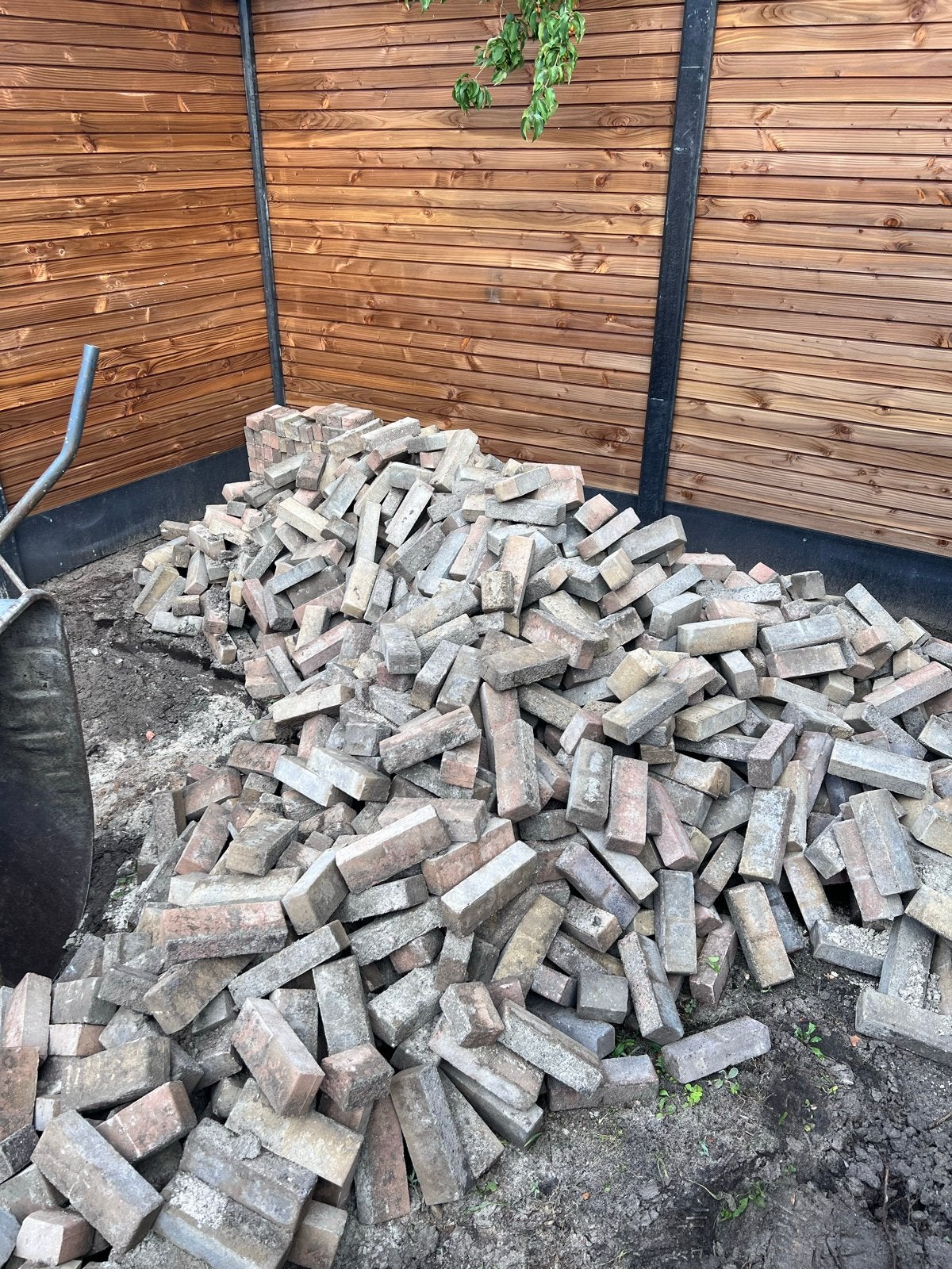 Gratis Klinkers 20x5 cm - Ophalen, Ophalen, Gebruikt, Beton, Klinkers