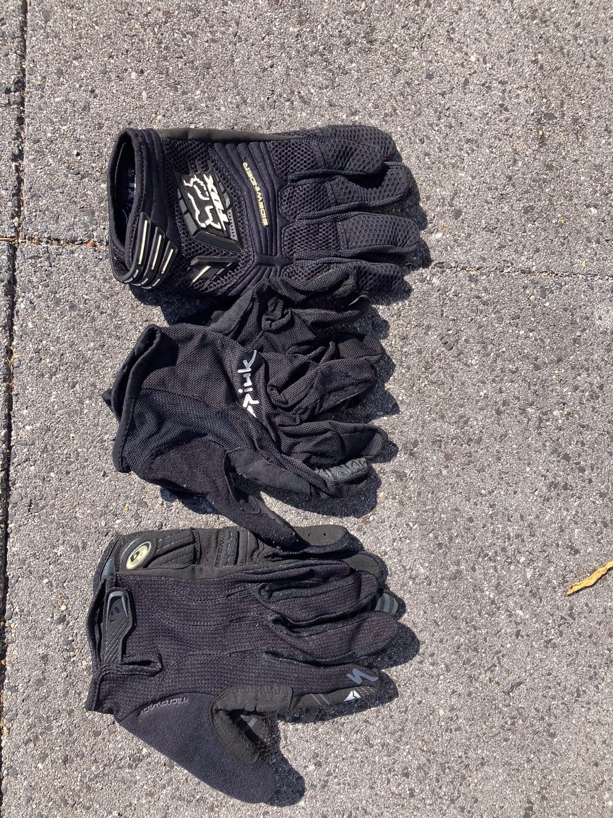 Fietshandschoenen  (gebruikt) 3-sets alles in 1 koop € 10,-, Fietsen en Brommers, Fietsaccessoires | Fietskleding, Ophalen of Verzenden