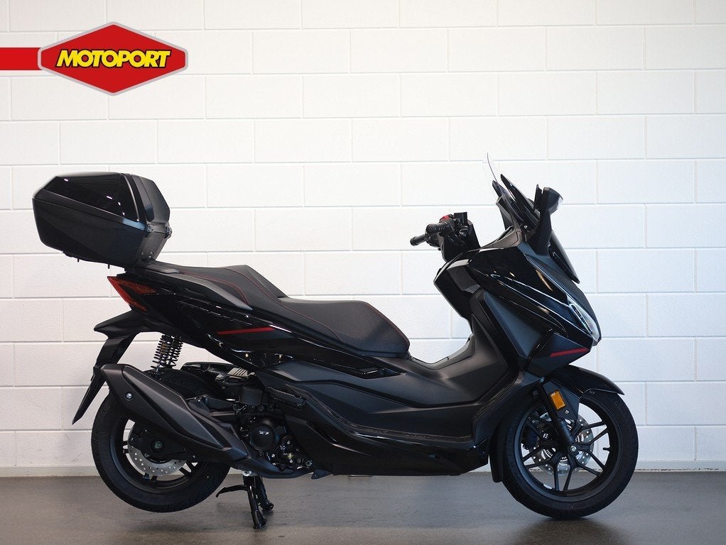Honda NSS 350 FORZA Special Edition (bj 2026), Scooter, Bedrijf, Mc.benelux@honda-eu.com, Honda Motor Europe Ltd Netherlands branc