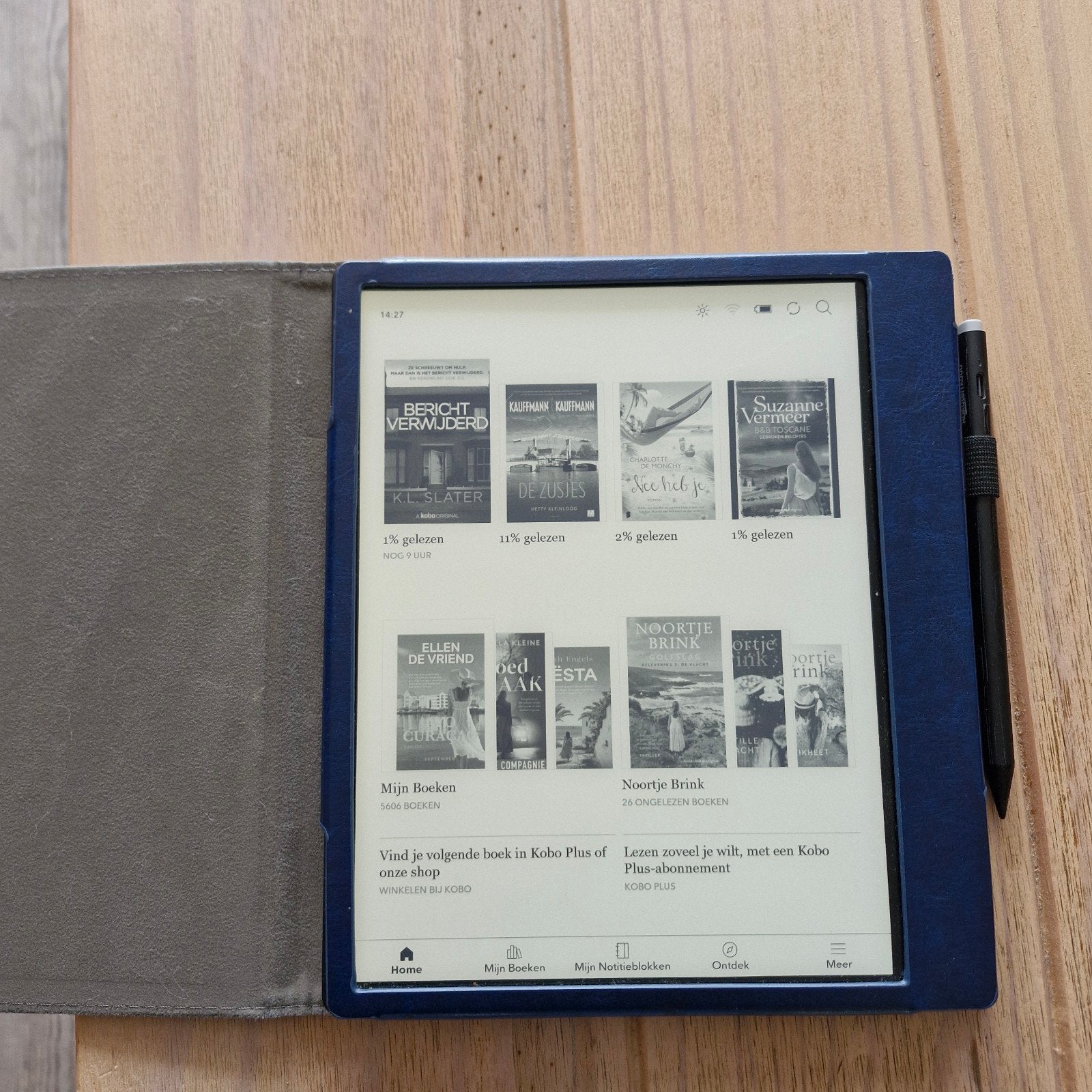 Kobo Elipsa 2E e-reader met stylus en hoes, Wi-Fi, Kobo, Ophalen of Verzenden, Zo goed als nieuw