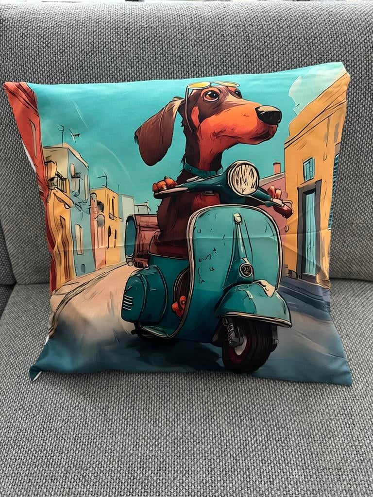 Kussenhoes teckel op Vespa 4, Ophalen of Verzenden, Nieuw, Overige kleuren, Vierkant