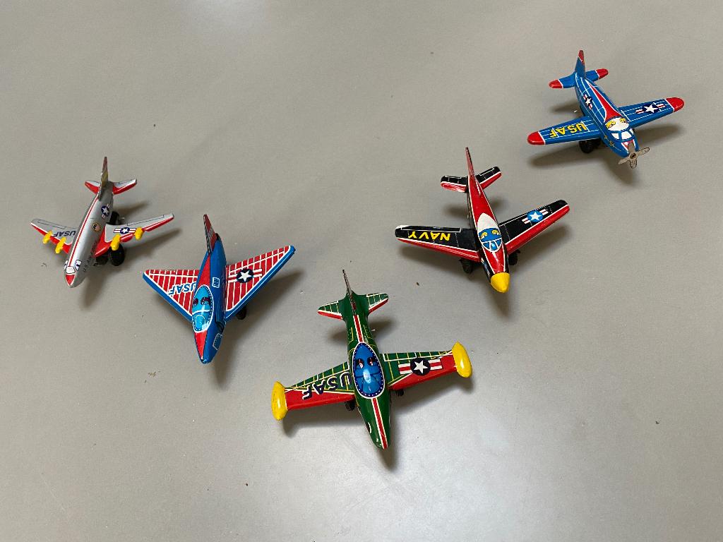 5 blikken vliegtuigen van de US AIR FORCE. Jaren 50/60