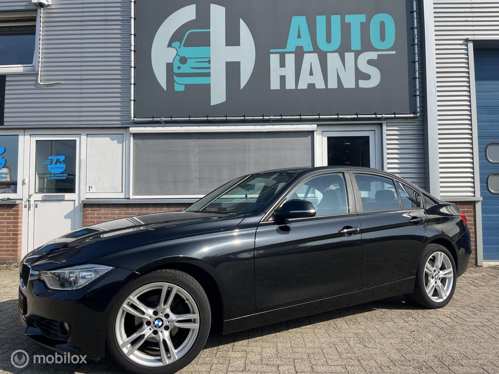 BMW 3-serie 320i High Executive | orig NL | Lees tekst, Auto's, Automaat, Euro 5, Gebruikt, Zwart