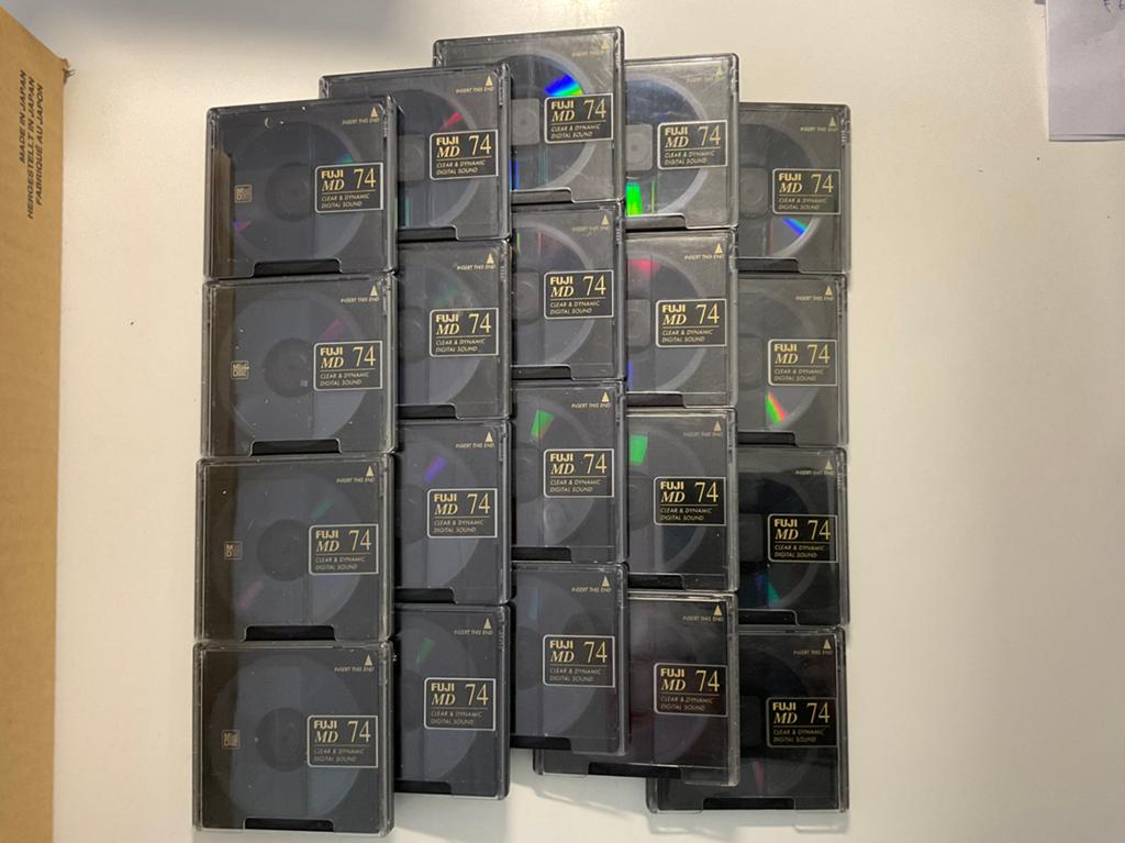 Minidisc’s. FUJI ZWART  20x. als nieuw. 74 minuten, Ophalen of Verzenden