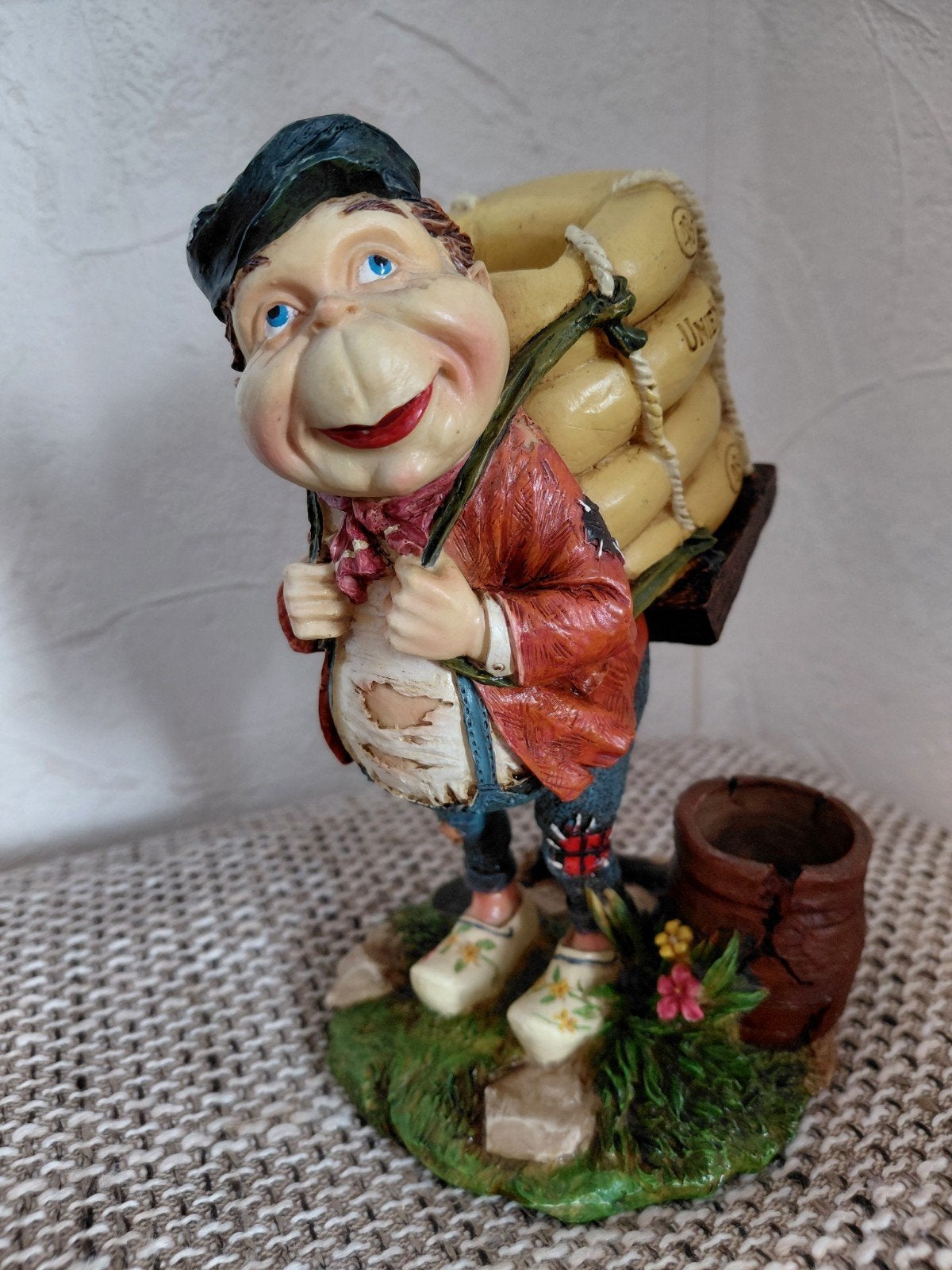 Efteling Laaf beeldje met kaas, 18 cm hoog, Ophalen of Verzenden, Gebruikt, Laaf