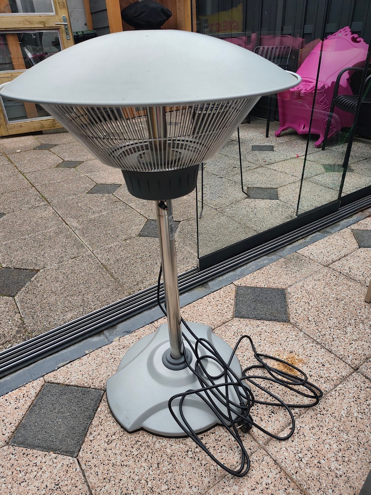 Elektrisch tafelmodel terrasverwarmer, Ophalen, Zo goed als nieuw, Elektrisch, Vloer